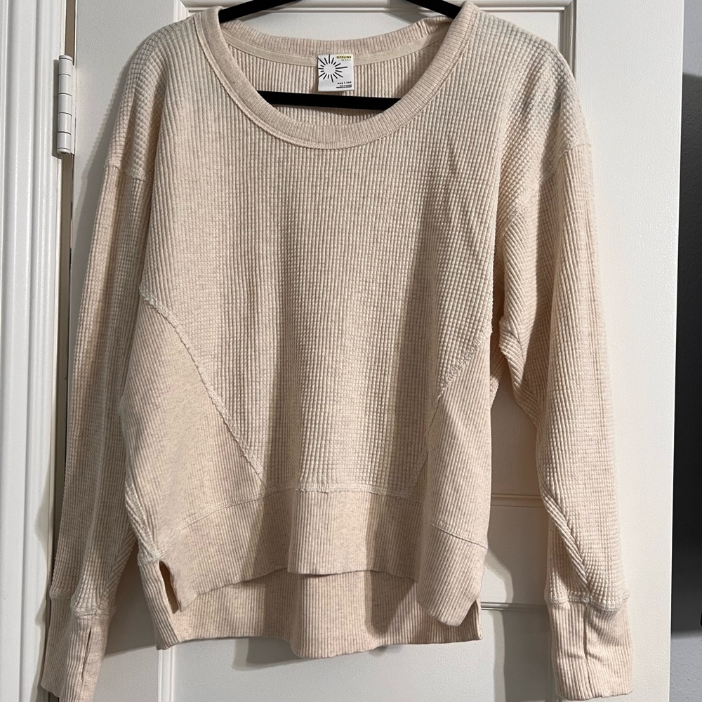 Aerie Cream Crew Neck Sweater